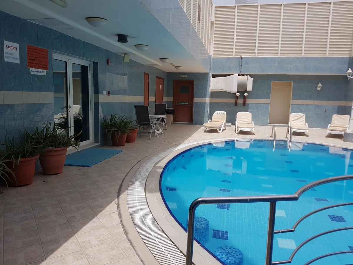 Platinum Hotel Apartments Abu Dhabi Exterior photo